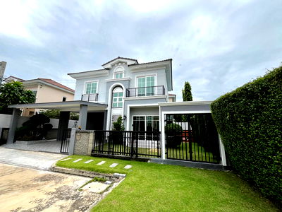 Houses for rent Bang Khen : 🌈🏡House for rent Grandio Ramintra-Wongwaen