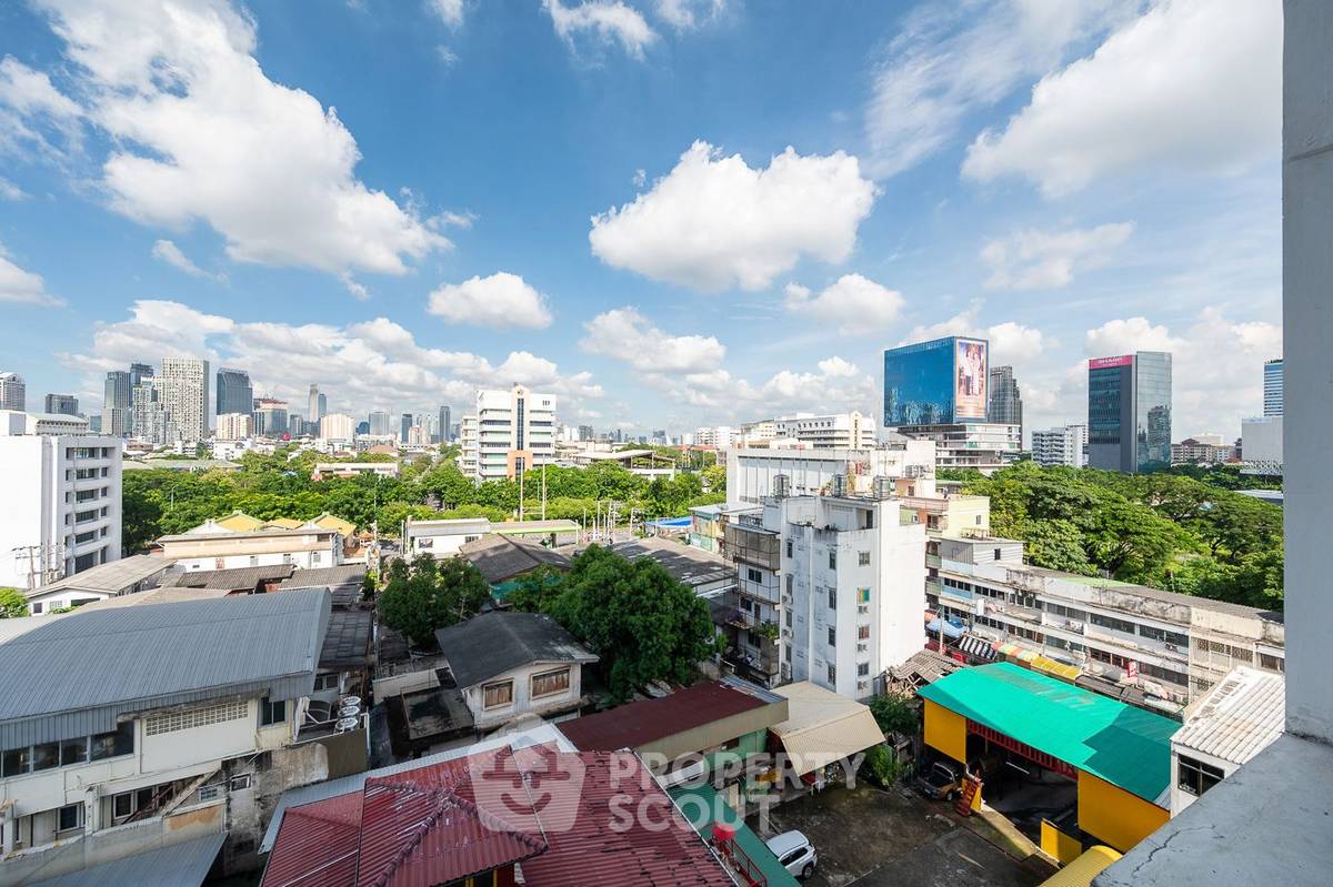 picture 2-BR Condo at Bangkok Horizon Sathorn near BTS Saint Louis (ID 1938613) - 39/40