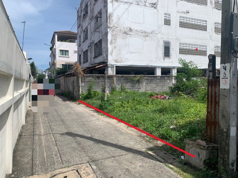 รูป ขายที่ดิน ซ.ลาดพร้าว 80 แยก 6 ใกล้รถไฟฟ้าสายสีเหลือง ขนาด 56 ตารางวา เหมาะสร้างบ้านพักอาศัย - รูปที่ 3/5
