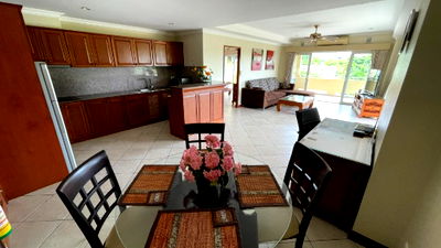 คอนโด ถนนพัทยาเหนือ : ขาย – วิวทะเล เรสซิเดนซ์ 6 (S03-1031S)