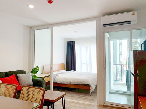 New! For Rent 1 Bedroom 1 Bathroom, Regent Home Bangna (New Project). Just 5 mins walk to BTS Bangna station. 
