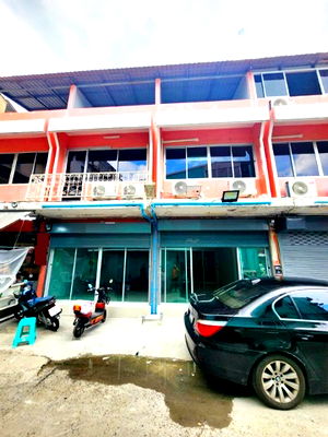 Shophouses for rent Phaya Thai : Ratchada Suthisan Home office for rent 3Storey HuaiKhwang Fresh Market 1.4 km. Inthamara12-14 BigC