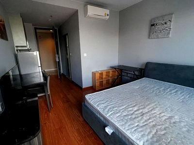 Condos for rent Victory Monument : 💙💛❤️(For Rent)​ Ideo Mobi Rangnam🚝BTS Victory Monument APL Ratchaprarop