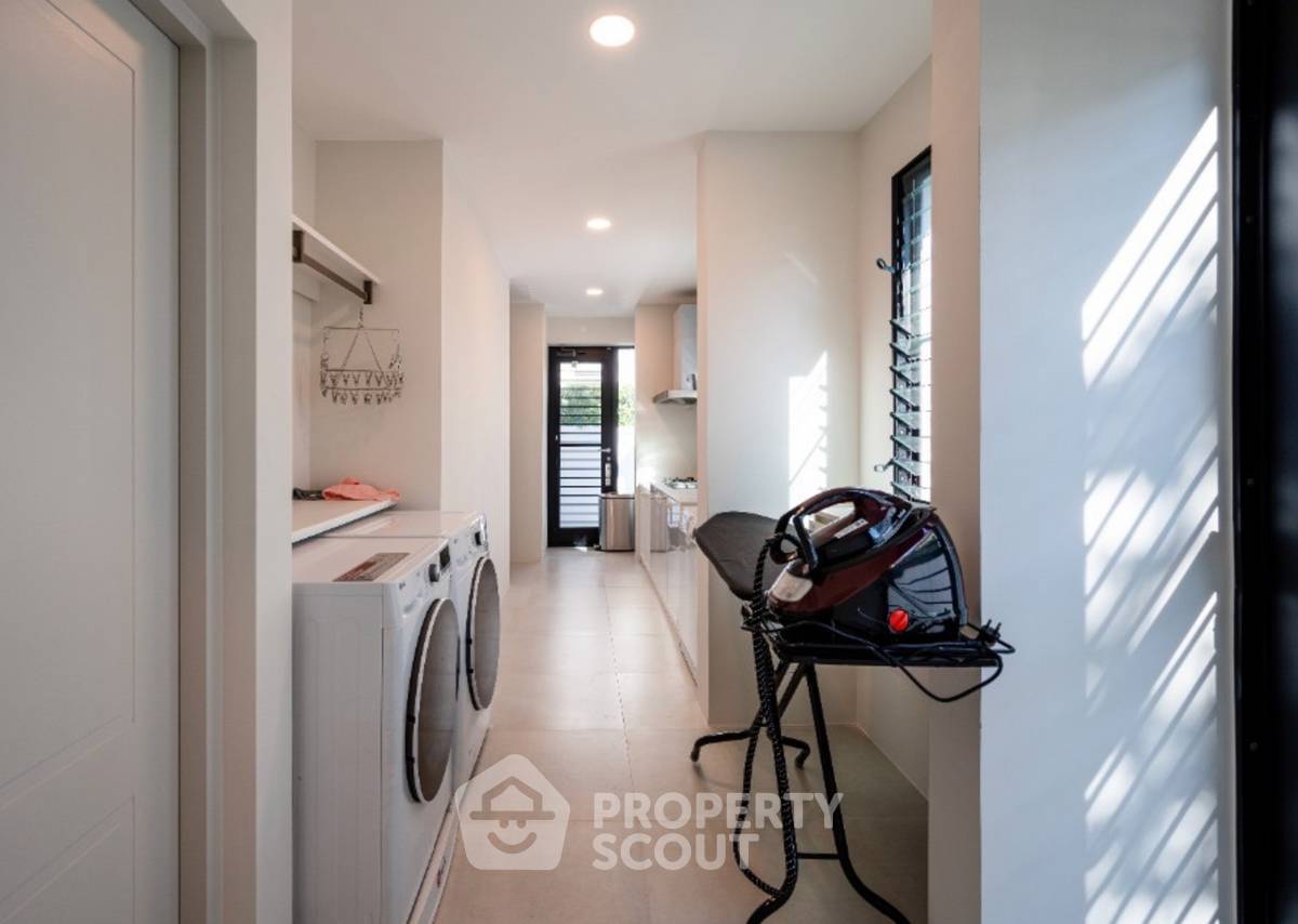 picture 4-BR House at Nantawan Rama 9 - New Krungthep Kreetha in Saphan Sung (ID 2103217) - 6/20