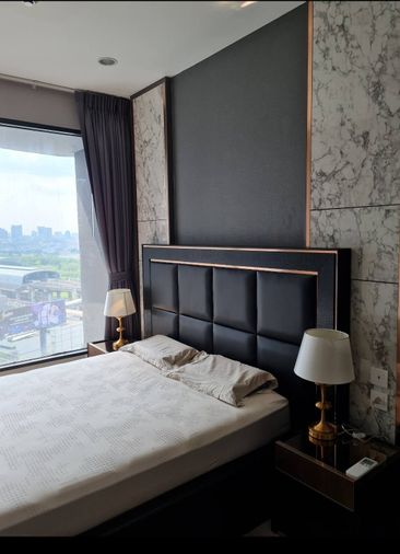 IDEO Mobi Asoke ห้องสวย ราคาดี สอบถามเพิ่มเติมได้ที่ Line @condorental