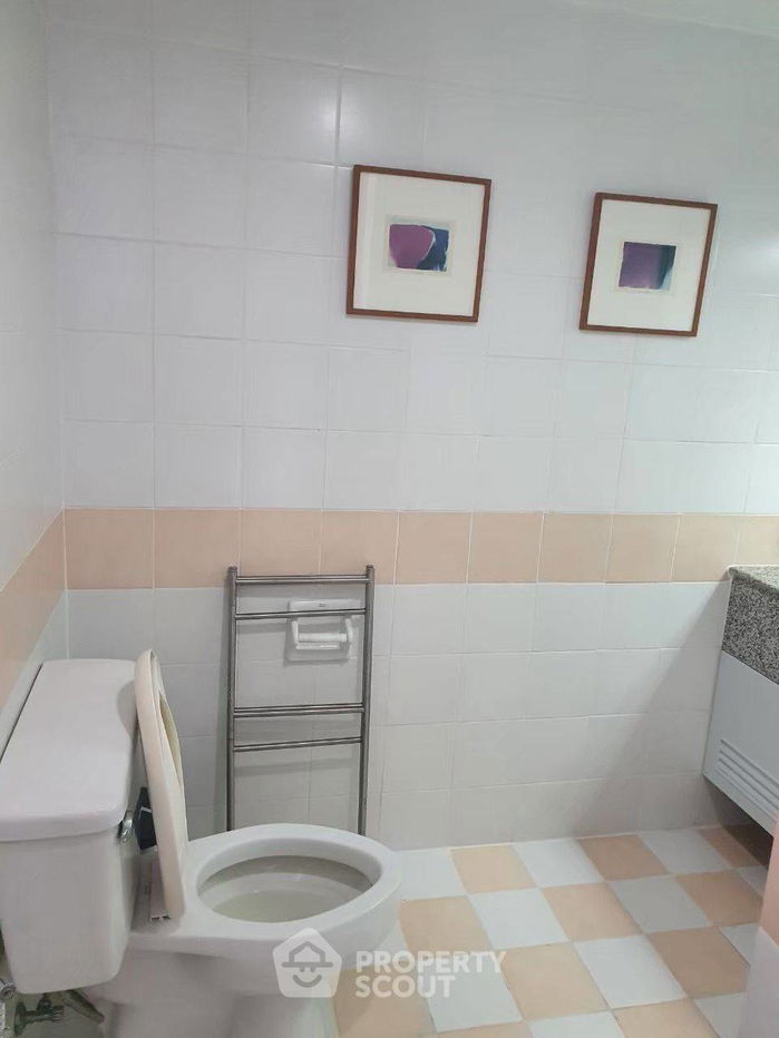 รูป คอนโด 1-ห้องนอน ที่ บ้านจันทร์ คอนโดมิเนียม ใกล้ ทองหล่อ (ID 2130572) - รูปที่ 8/9