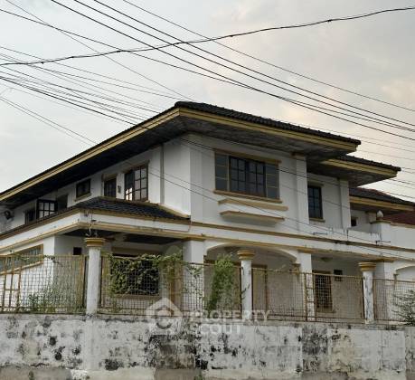 picture 4-BR House in Si Sunthon (ID 1925580) - 1/3