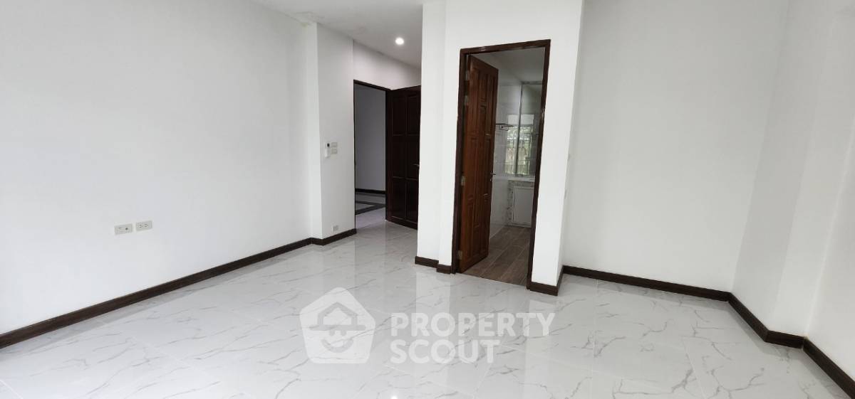picture 5-BR House close to Sukhumvit (ID 1288943) - 21/34