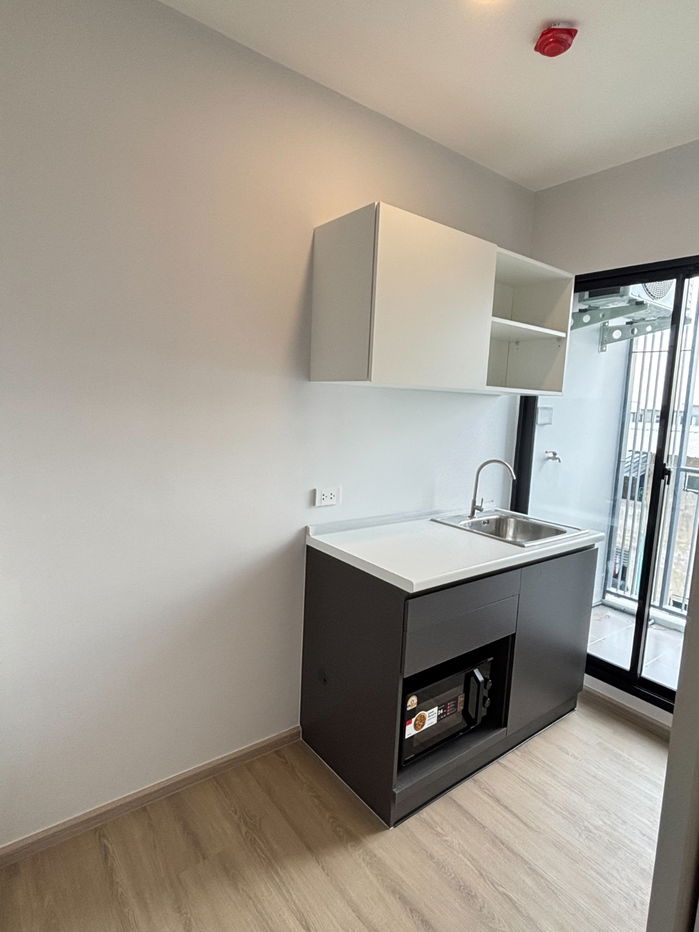 รูป AS1502 ให้เช่า V Condo Prime ลาดกระบัง ห้องใหม่ พร้อมเครื่องใช้ไฟฟ้าเฟอร์นิเจอร์ครบ - รูปที่ 8/11