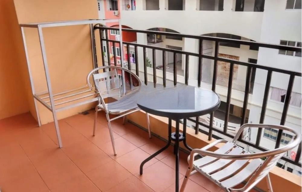 picture Guesthouse for Sale – Near Jomtien Beach, Pattaya - 5/5