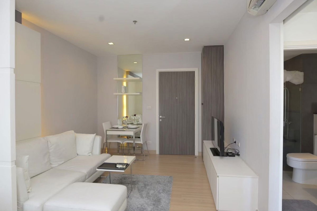 รูป ให้เช่า  คอนโด Urbano Absolute Sathorn-Taksin ห้องสวยบิวท์อินท์อย่าช้า โทรเลย - รูปที่ 2/5