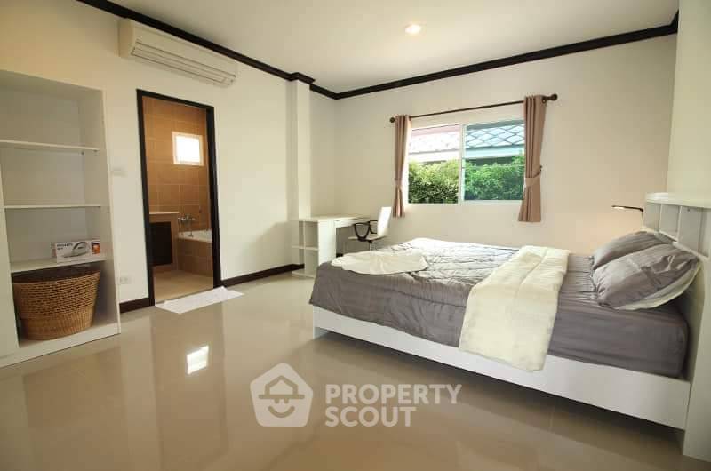 รูป วิลล่า 4-ห้องนอน ที่ ภลูเมเรียวิลล่าหัวหิน ใกล้ เดอะ เวเนเซีย (ID 2101639) - รูปที่ 5/11