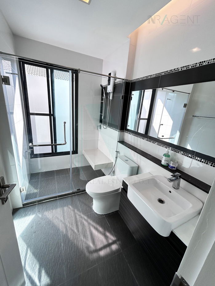 picture For Rent 2-story House MANTANA ONNUT - WONGWAEN 4 4 bedroom 3 bathroom - 8/8