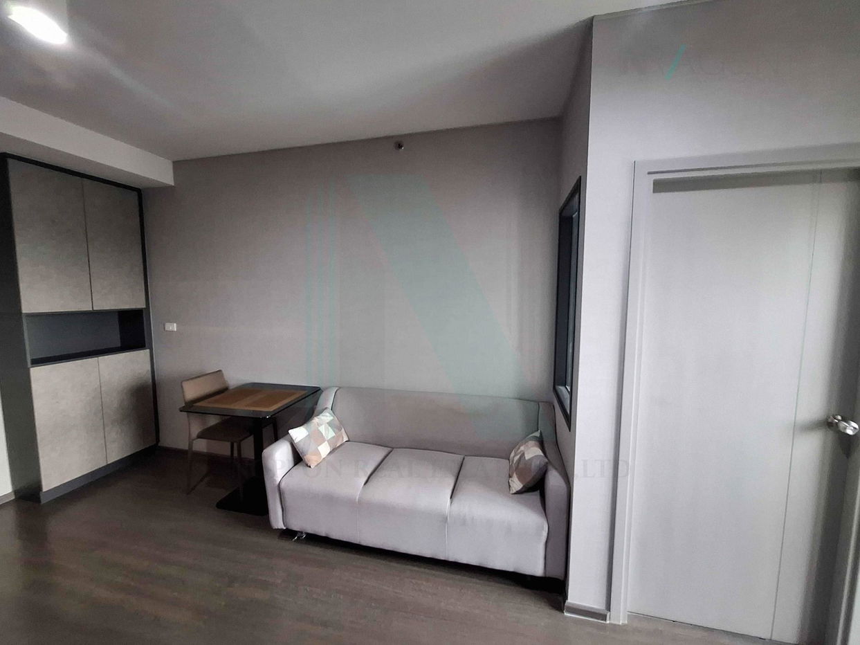 picture For Rent Condo IDEO PHAHOLYOTHIN - CHATUJAK Building 1, Floor 18,1 bed room, Room size 34.00 sqm - 2/8