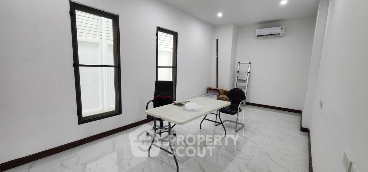 picture 5-BR House close to Sukhumvit (ID 1288943) - 12/34