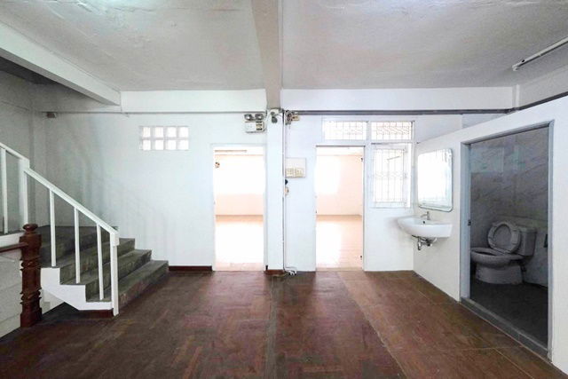 picture Central Rama 9 90m. Airbnb for-rent commercial building 3units 70 sqwa. 4Storeys 3cars Fortune - 3/8