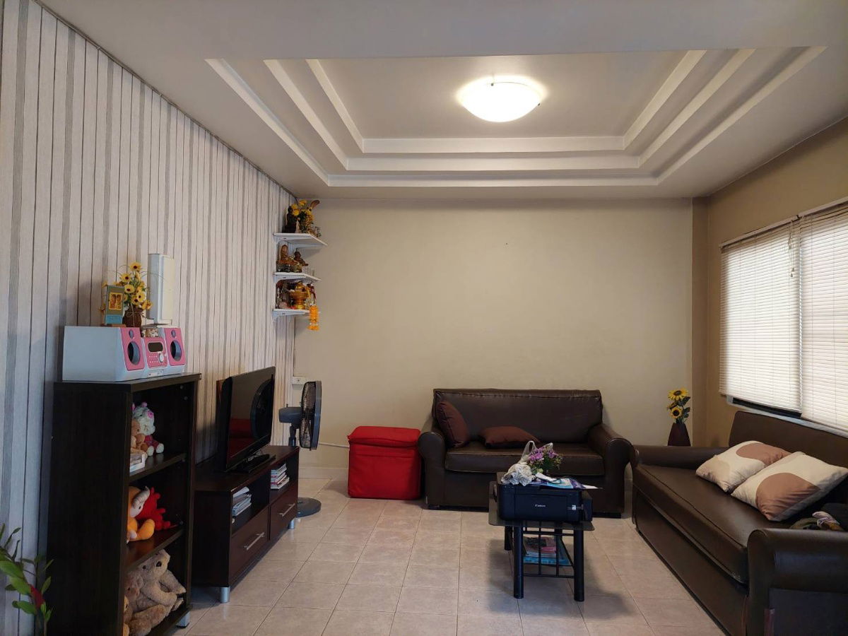picture House for Sale – Kulphan Ville 5, Chiang Mai | 36 Sq. Wah | 3-Bedroom Twin House | 2.55 MB 🏡✨ - 1/14