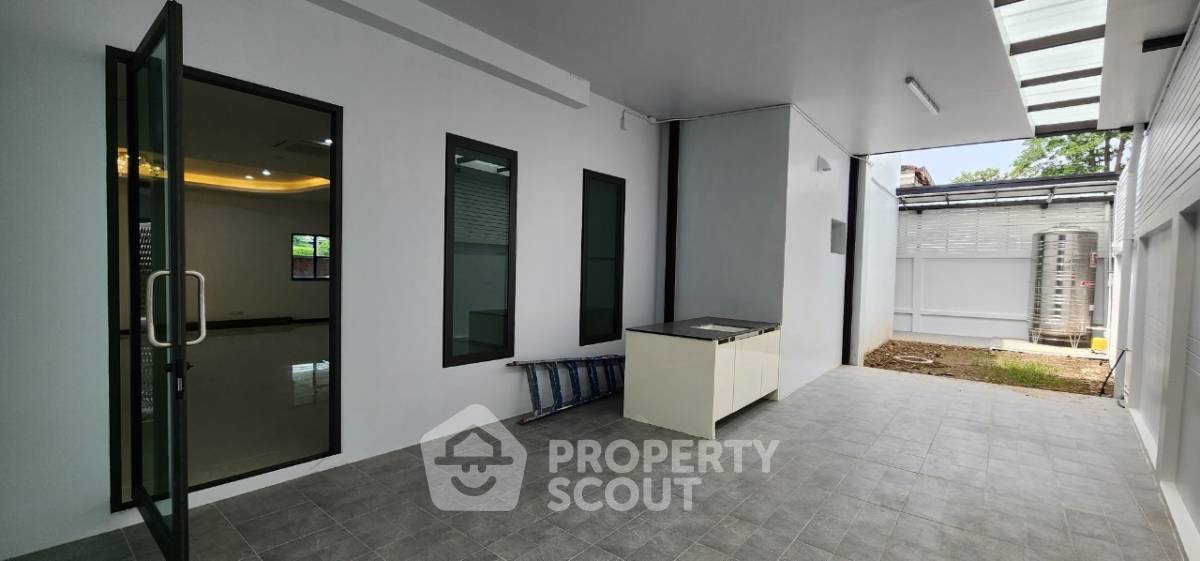 picture 5-BR House close to Sukhumvit (ID 1288943) - 3/34