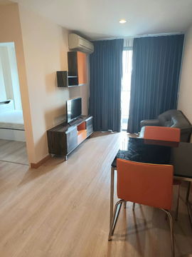 Voque Condo for rent, 5 minutes walk to BTS, quiet condo, convenient transportation