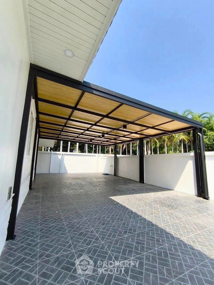 picture 3-BR House close to Pattaya (ID 2101246) - 18/20