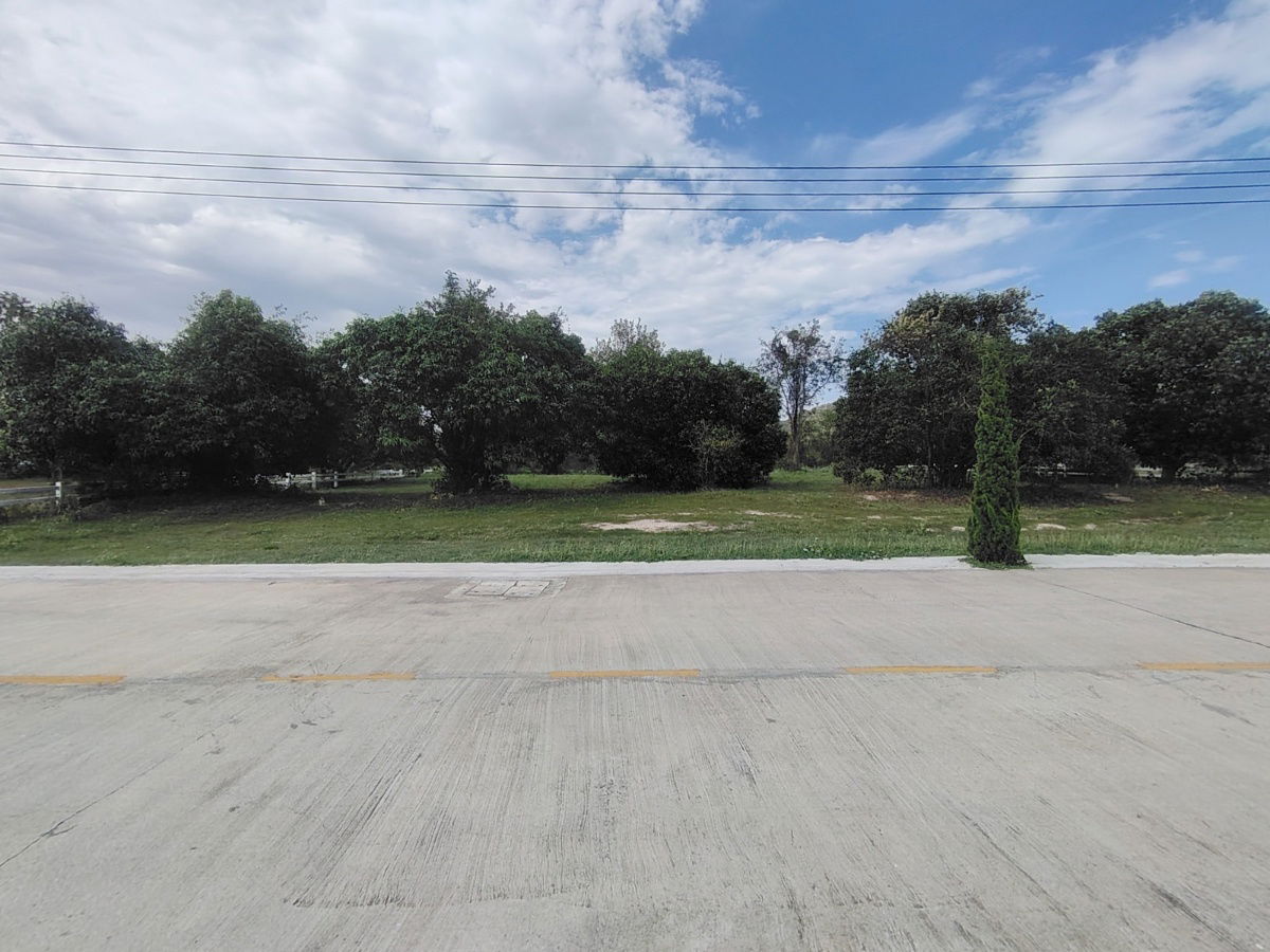 picture 2-0-0 Rai | Awesome Home Building Plot  Ideal For Building Your Dream Villa(s) - 3/15