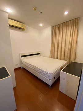 P-40159 Condo for rent The Niche Taksin fully furnished (Confirm again when visit). 