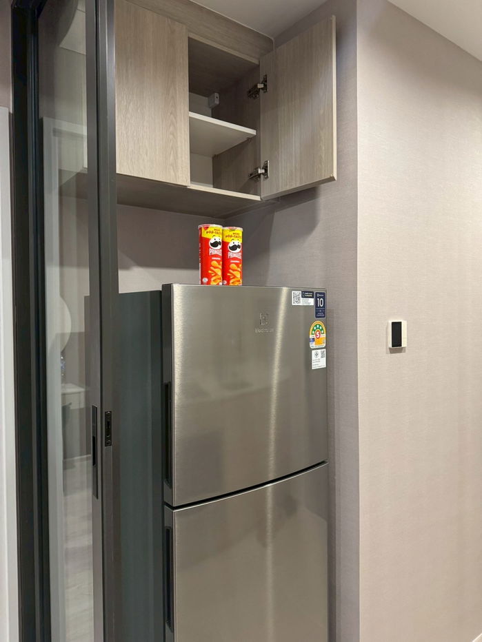 picture 🏢 Room for Rent – Reference Sathorn-Wongwianyai 🔥 (Owner Post!) ✨ Brand-new unit, never rented before! ✨ 📍 Only 130 meters from BTS Wongwian Yai - 10/24