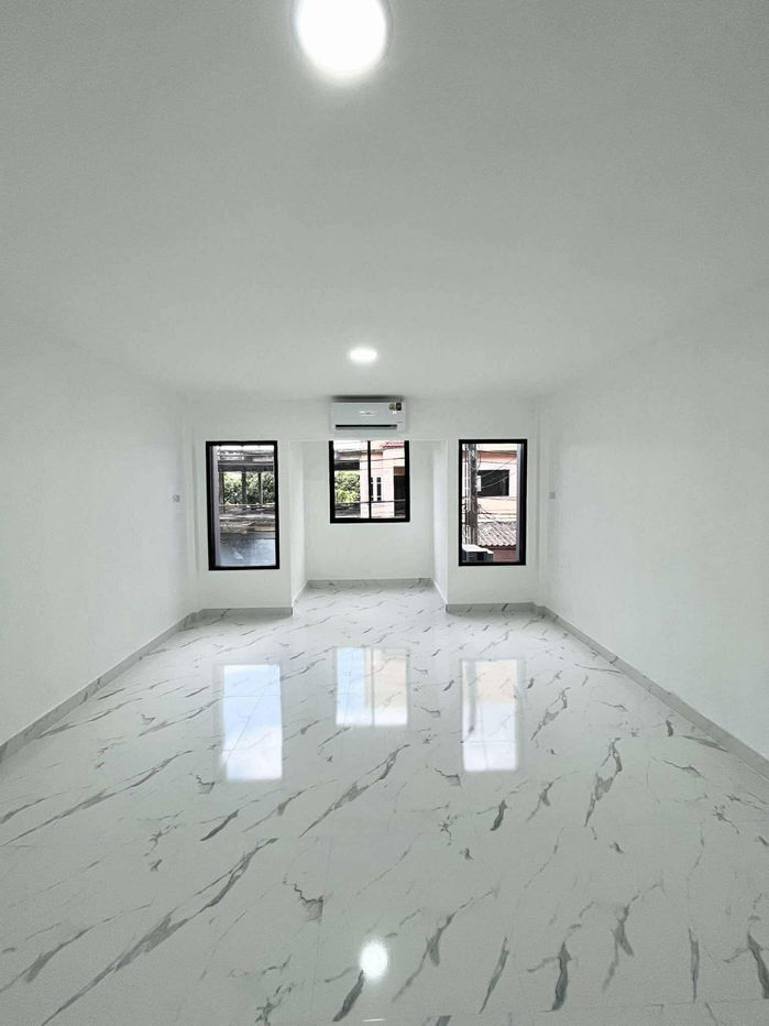 picture #R5484 🎉 040868 House for rent  Soi  Ramintra 34 Intersection 10 - 13/18