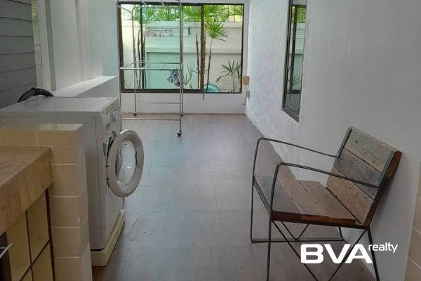 picture Baan Anda house for rent East Pattaya, 3 bedrooms , 4 bathrooms, close to Tara Pattana Intl' school - 34/34
