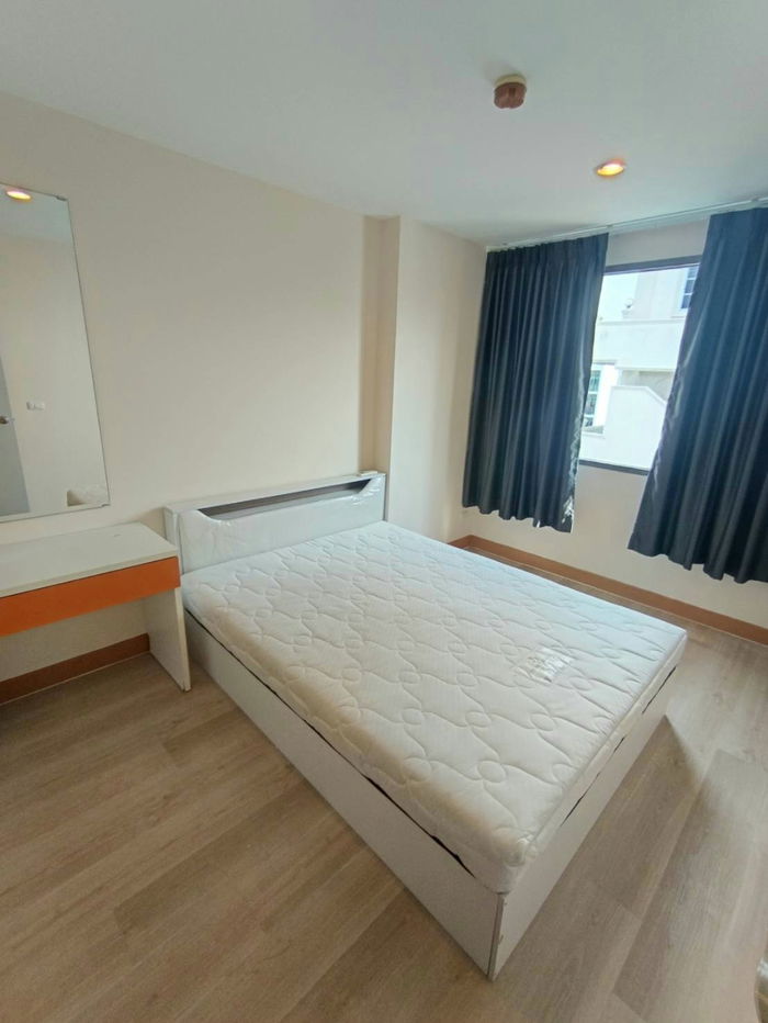 picture Voque Condo for rent, 5 minutes walk to BTS, quiet condo, convenient transportation - 6/12
