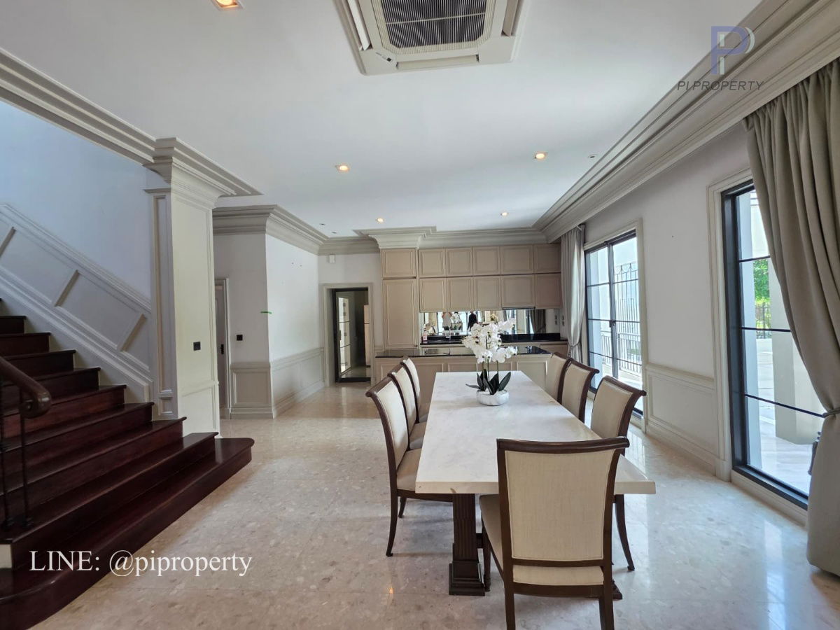 picture For Rent: Luxurious Villa in Grand Bangkok Boulevard Sukhumvit with 4 Bedrooms & 5 Bathrooms - 37/44