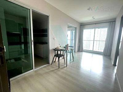 Condos for sale MRT Huai Khwang : For Sell Condo LIFE RATCHADAPISEK Building 1, Floor 19,2 bed room, Room size 46 sqm