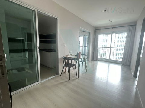 ขายคอนโด ไลฟ์ รัชดาภิเษก อาคาร 1 ชั้น 19 2 ห้องนอน ขนาด 46 ตรม ใกล้ โรบินสัน