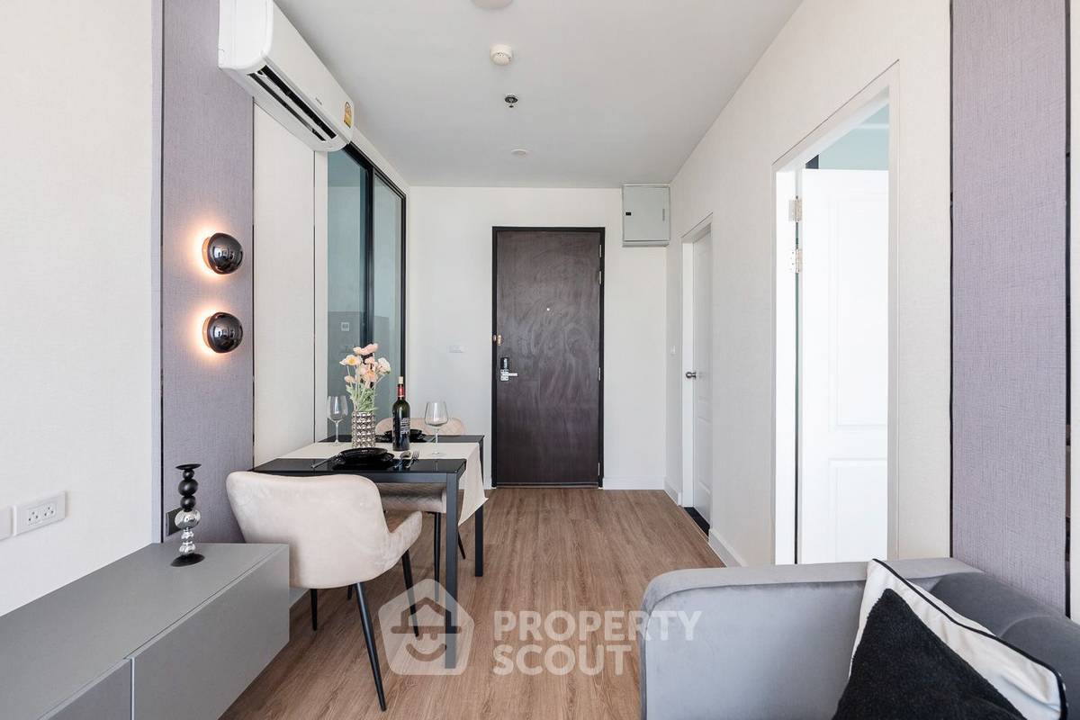 picture 2-BR Condo at Bangkok Horizon Sathorn near BTS Saint Louis (ID 1938613) - 3/40