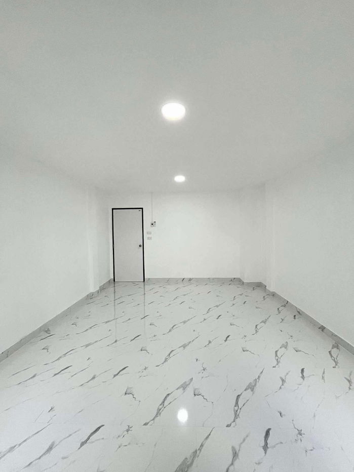 picture #R5484 🎉 040868 House for rent  Soi  Ramintra 34 Intersection 10 - 14/18