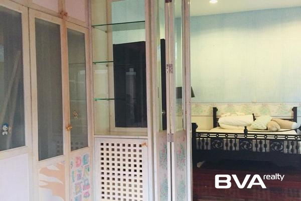 picture Baan Anda house for rent East Pattaya, 3 bedrooms , 4 bathrooms, close to Tara Pattana Intl' school - 31/34