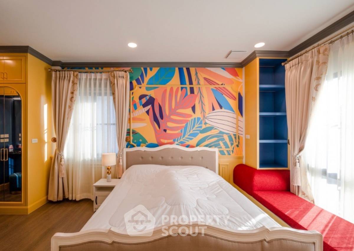 picture 4-BR House at Nantawan Rama 9 - New Krungthep Kreetha in Saphan Sung (ID 2103217) - 10/20