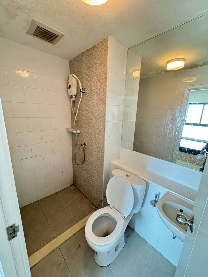 picture For rent Plum condo Central Station  - 8/8