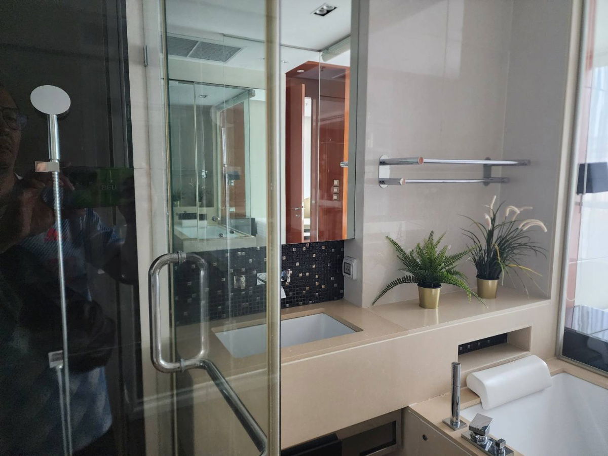 picture The Address Sukhumvit28. 1bed 52sqm. Line id: @pfagent - 8/10