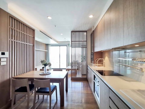 ให้เช่าคอนโด The Parco Condominium ใกล้ BTS ช่องนนทรี 95,000 บาท รหัสทรัพย์: RS1348