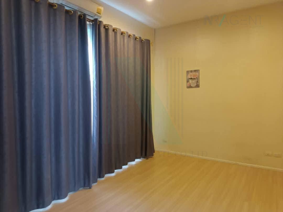 picture For Rent 3-story Townhouse BAAN KLANG MUANG CHOKCHAI 4 3 bedroom 3 bathroom - 7/8