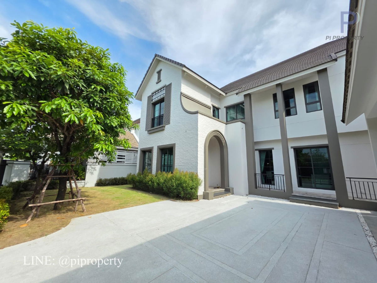 picture For Rent: Luxurious Villa in Grand Bangkok Boulevard Sukhumvit with 4 Bedrooms & 5 Bathrooms - 2/44