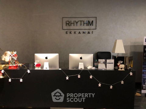 1-BR Condo at Rhythm Ekkamai near BTS Ekkamai (ID 998612)