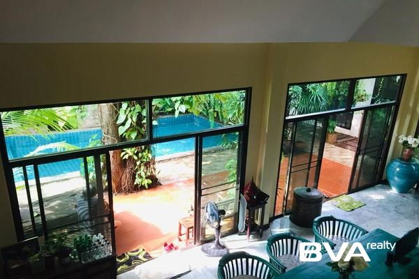 picture Baan Anda house for rent East Pattaya, 3 bedrooms , 4 bathrooms, close to Tara Pattana Intl' school - 8/34