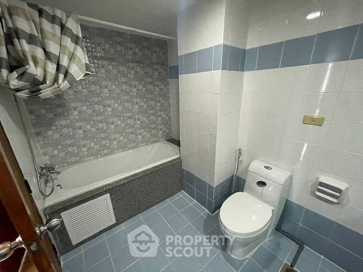 รูป คอนโด 3-ห้องนอน ที่ รอยัล คาสเซอร์ สุขุมวิท ใกล้ BTS พร้อมพงษ์ (ID 903184) - รูปที่ 8/14