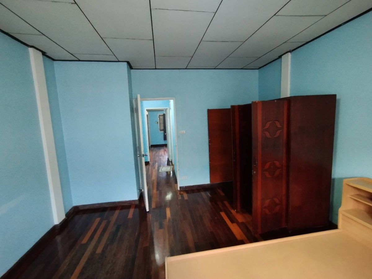 picture Townhouse for rent, Sena Villa Village 84, Soi 21, Bang Kapi. Contact number 095-845-4714 or 080-079-7442. - 10/10