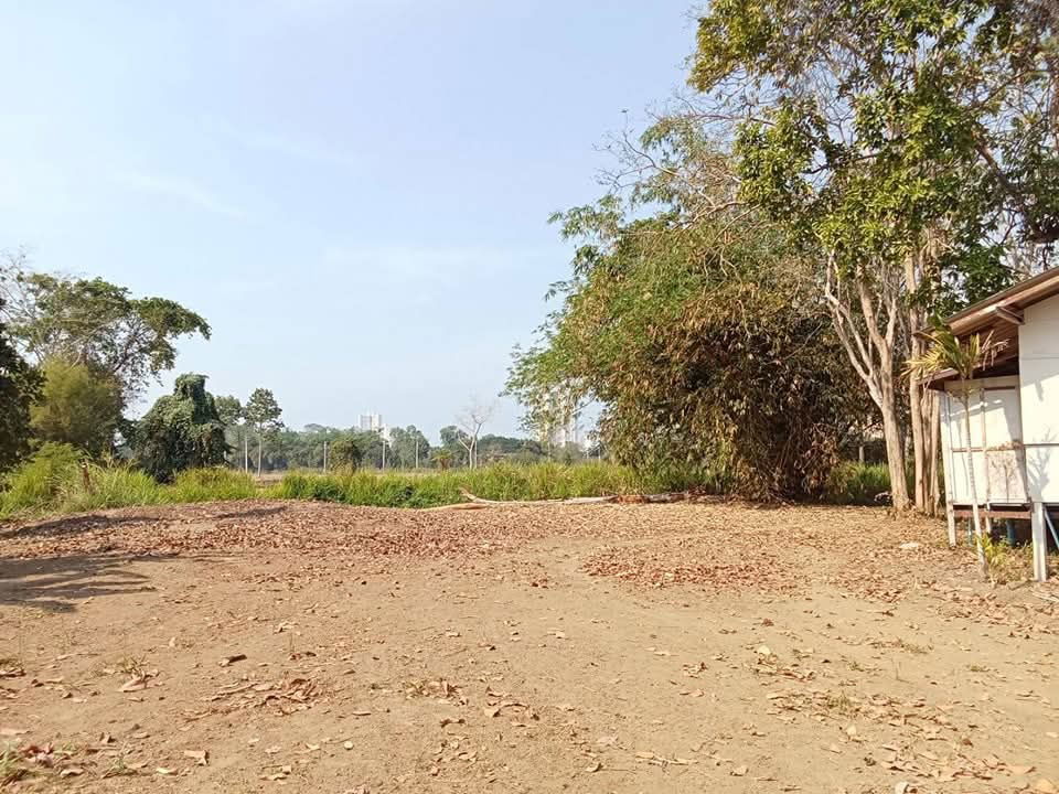 picture Land for sale 3 km from Na Jomtien zone - 4/5