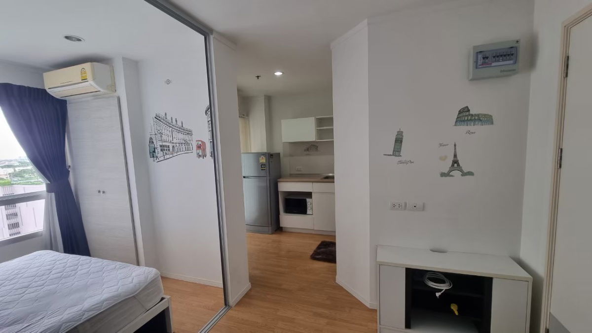 picture Fully furnished room for rent , near ARL and MRT Huamak station - 10/15
