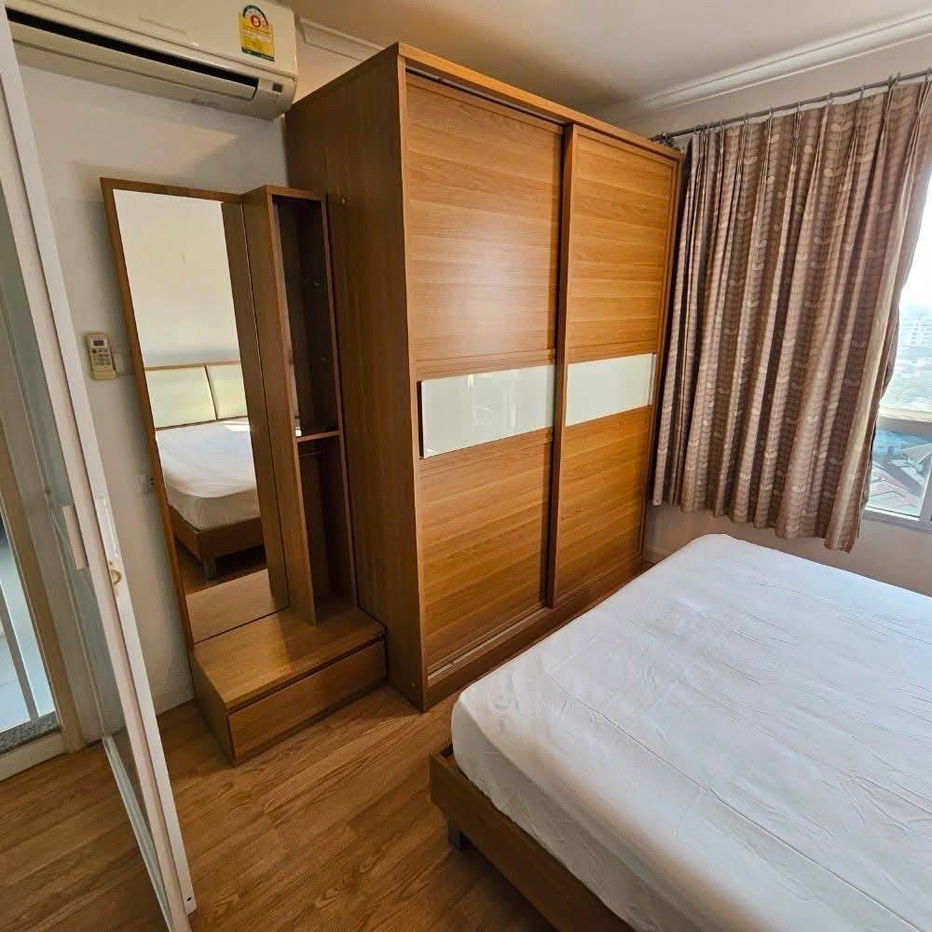 รูป ให้เช่า 𝗟𝘂𝗺𝗽𝗶𝗻𝗶 𝗩𝗶𝗹𝗹𝗲 ประชาชื่น–พงษ์เพชร 𝟭🏡 𝟴,𝟬𝟬𝟬 พร้อมอยู่‼️#ตอบแชทไว 🔥🔥รหัส C227 - รูปที่ 4/9