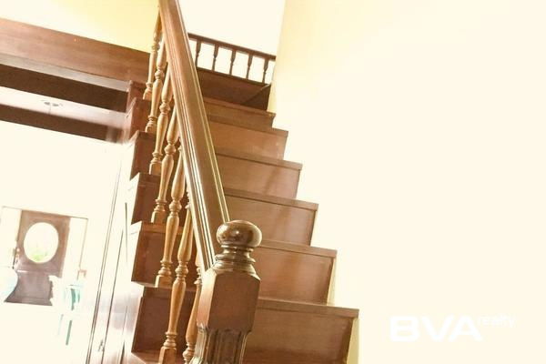 picture Baan Anda house for rent East Pattaya, 3 bedrooms , 4 bathrooms, close to Tara Pattana Intl' school - 23/34